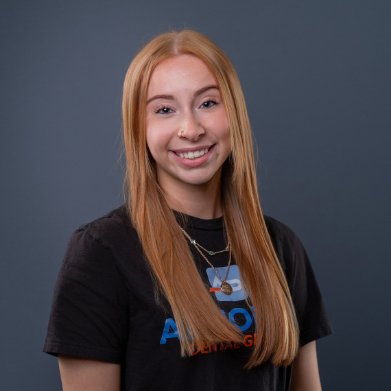 Alexis - Dental Assistant - Almoney Dental Group, Dayton, OH